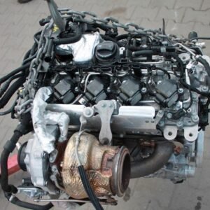 Alternative view of Mercedes-AMG S45 Engine