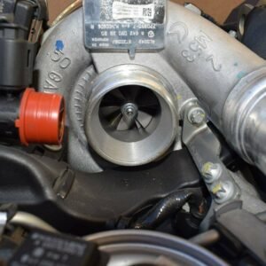 Alternative view of Mercedes C-Class Engine 642.950 V6 — 350 CDI / 320 CDI — New