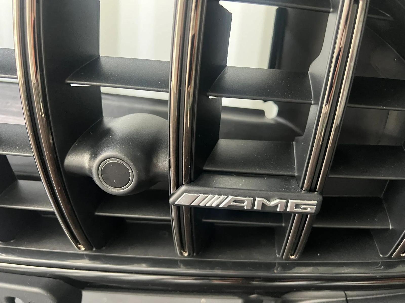 Mercedes-Benz SL63 AMG R232/W232 Front Bumper - Image 10