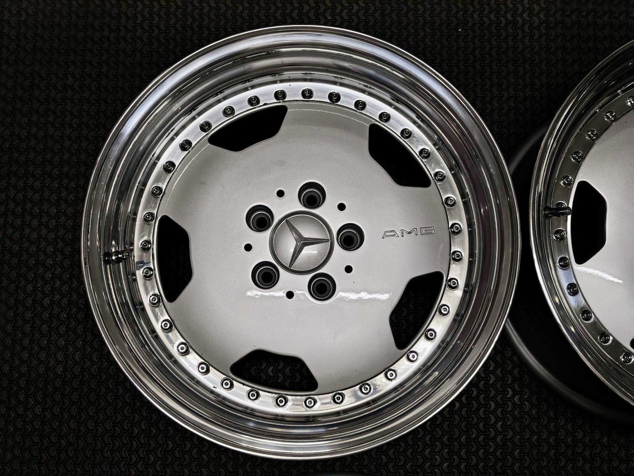 Staggered 3-Piece 17″ AMG Aero III Wheels by O.Z. Racing - Image 7