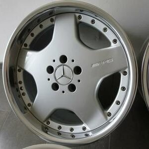 Alternative view of Original AMG BBS 18 Wheels