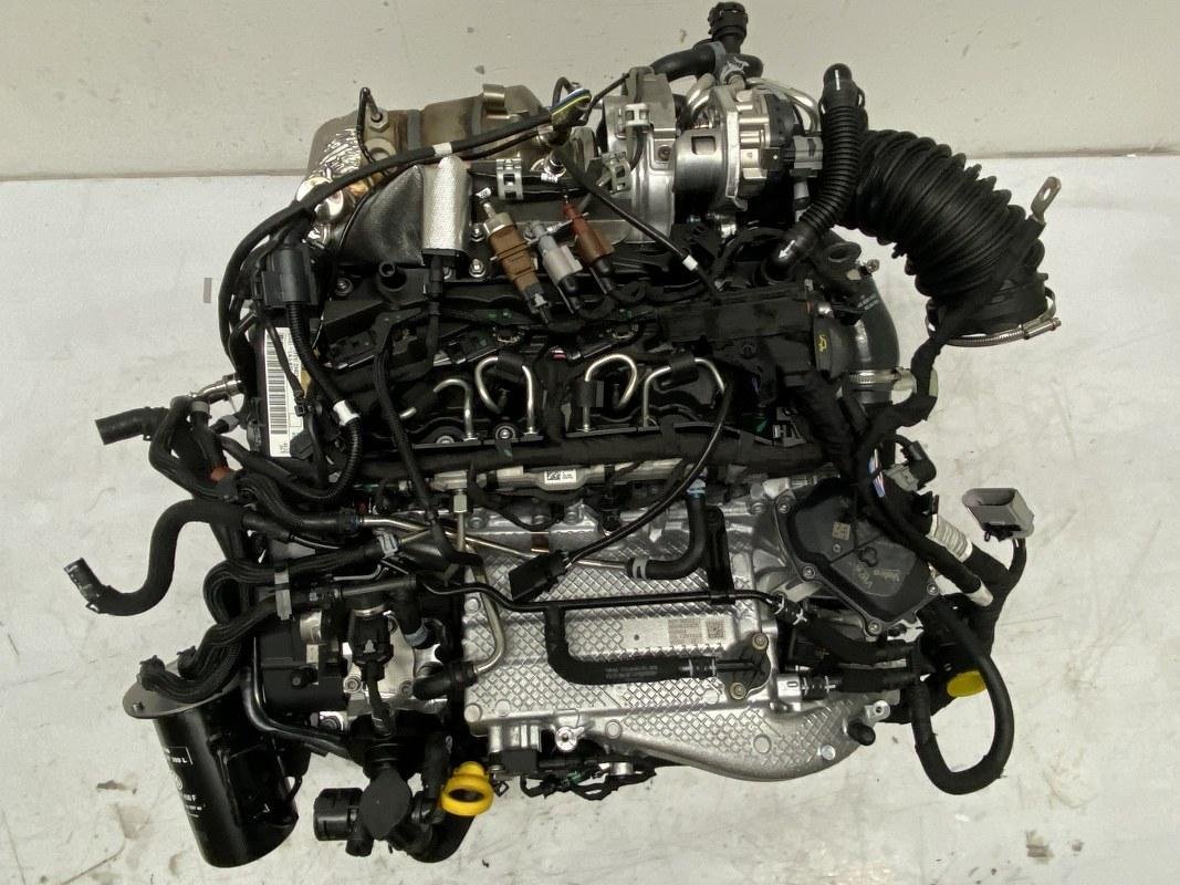 VW Golf VIII GTD DTU engine