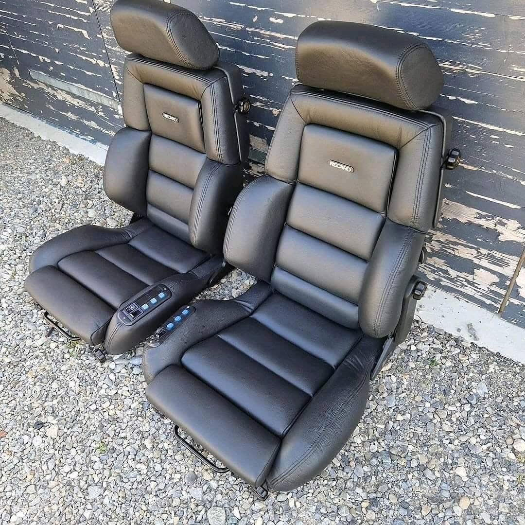 RECARO CSE Black Leather Seats - Image 2