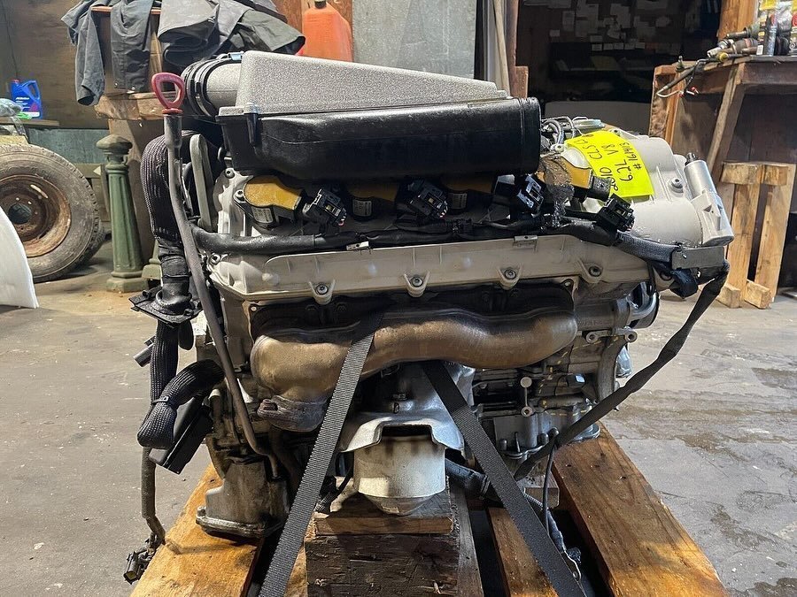 Mercedes M156 6.2L V8 AMG Engine - Image 7