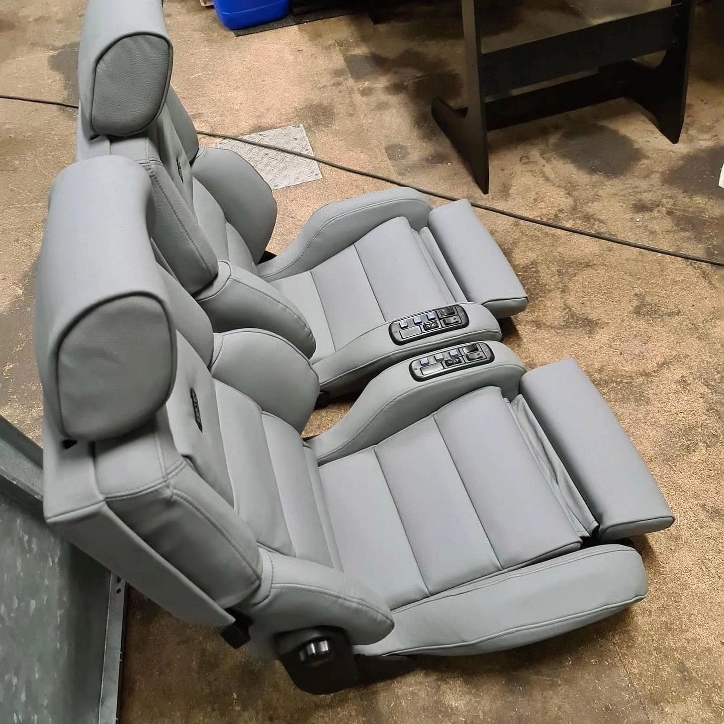 RECARO Classic C81 Seats - Image 7