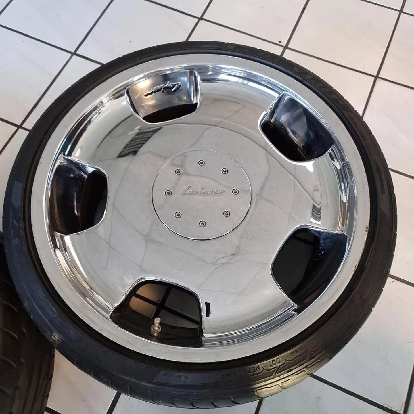 Lorinser Chrom 9.5×20 ET50 Wheels - Image 5