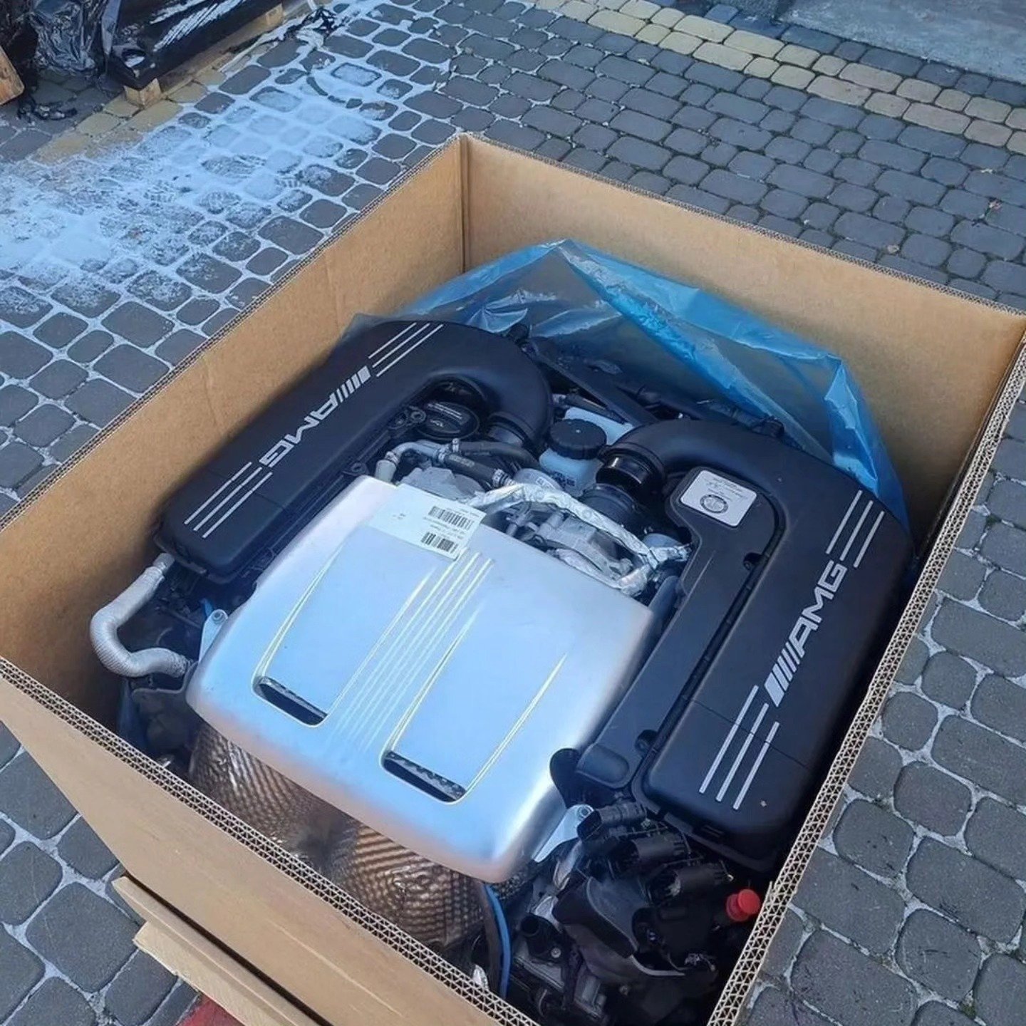 Mercedes-AMG M177 4.0L V8 BiTurbo Engine - Image 3