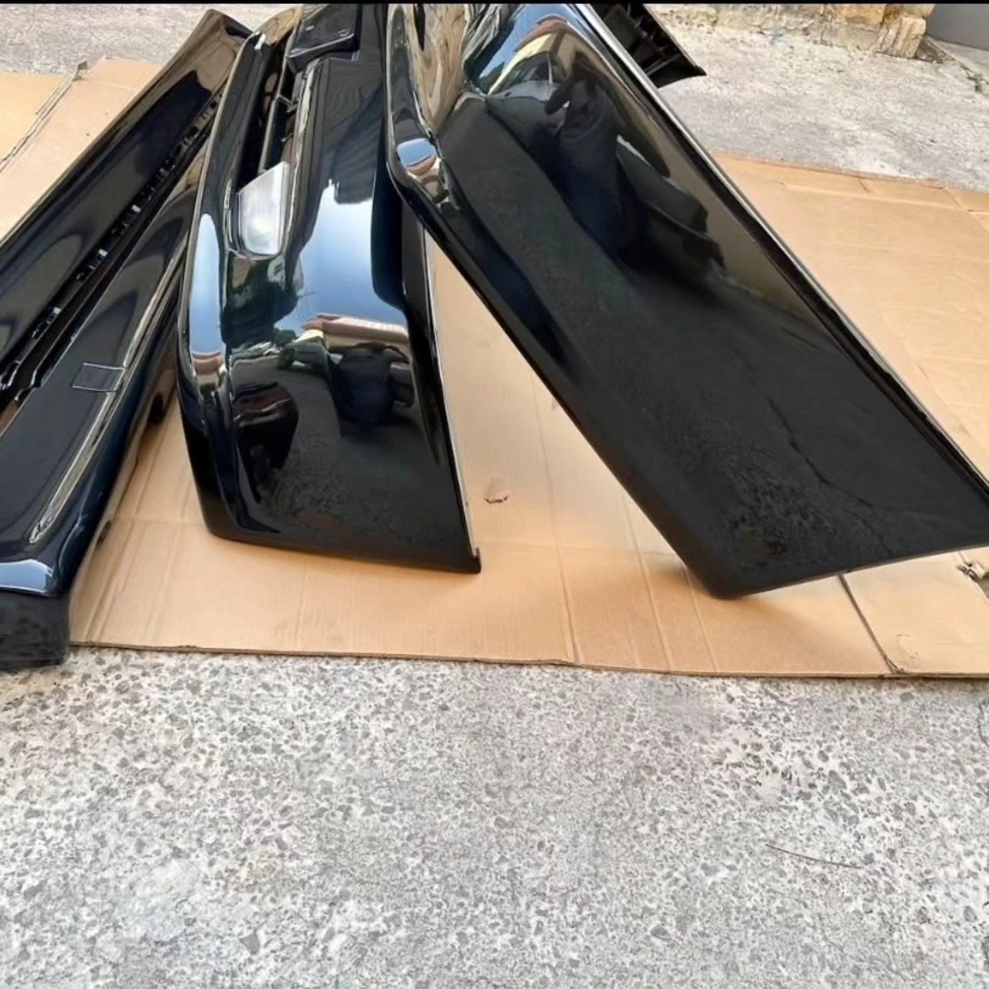 Authentic AMG W140 Body Kit - Image 6