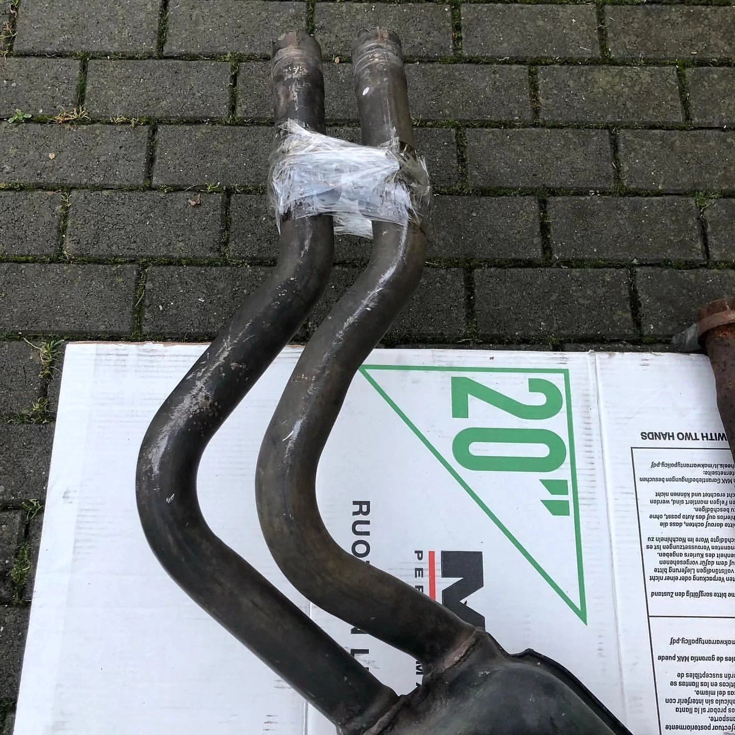 AMG Exhaust Muffler for Mercedes-Benz W140 S-Class - Image 4