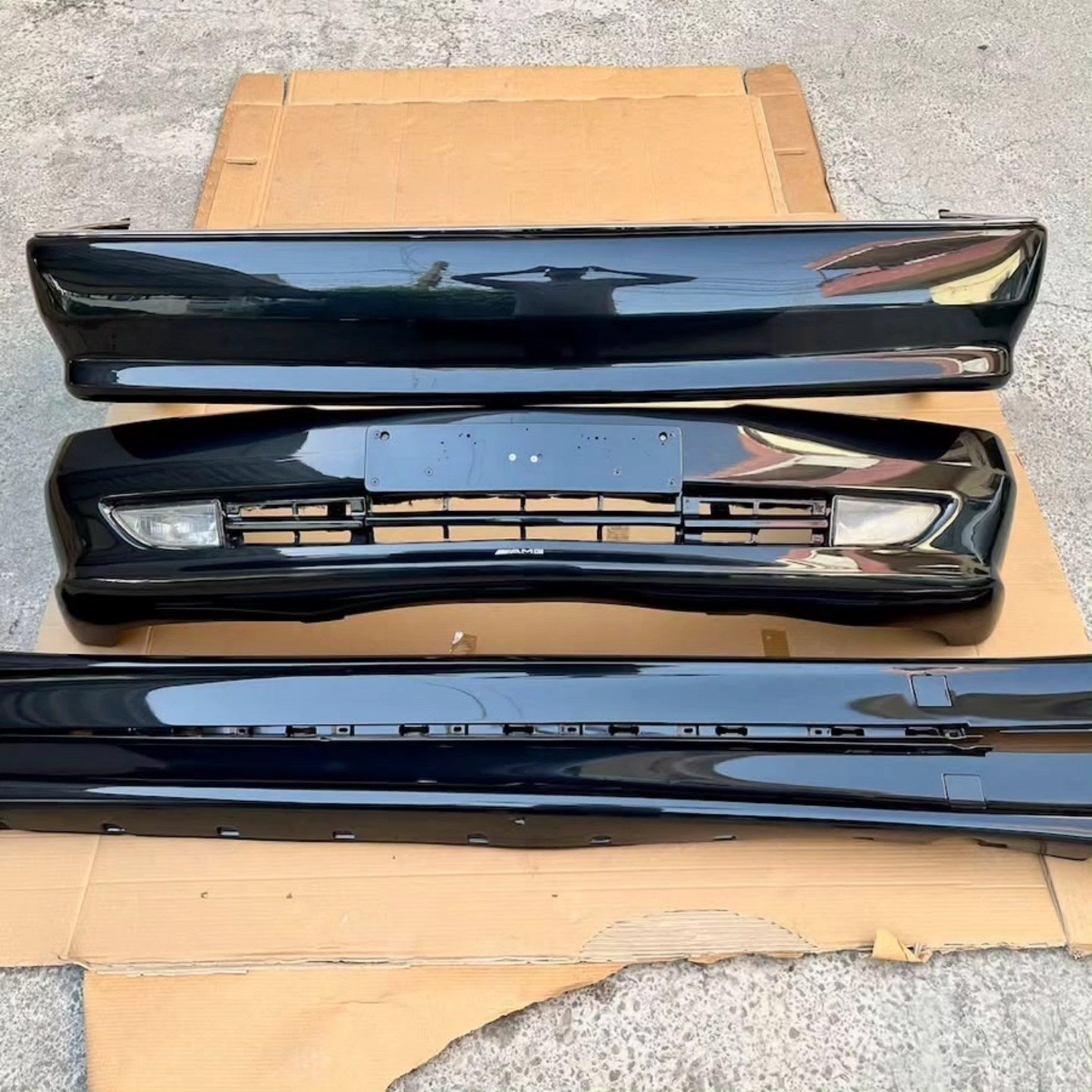 Authentic AMG W140 Body Kit - Image 2