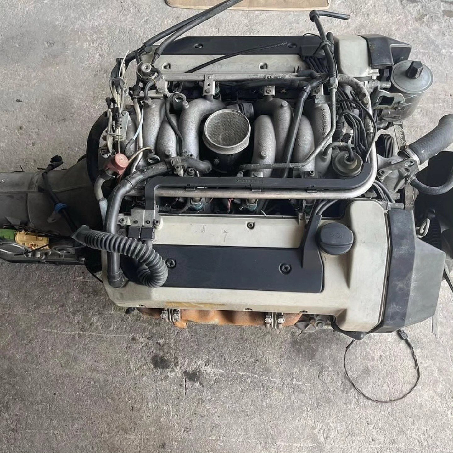 Mercedes-Benz W140 5.0L M119 Engine - Image 3