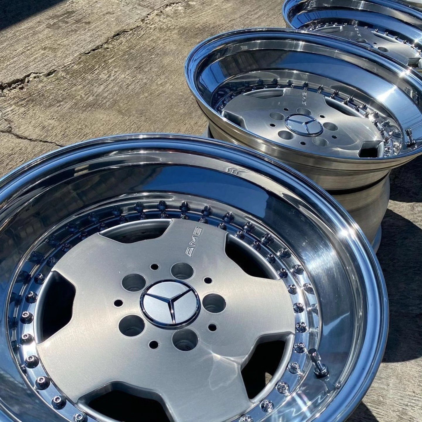 Original AMG R17 Staggered Wheel Set - Image 3