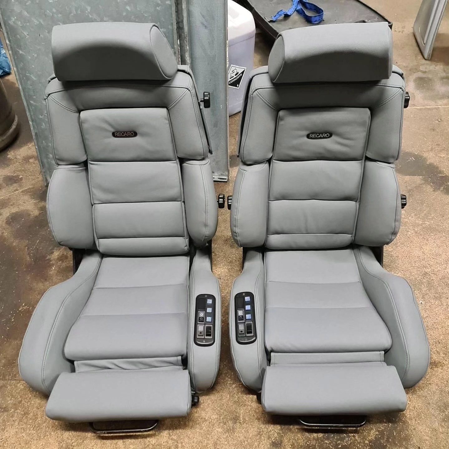 RECARO Classic C81 Seats