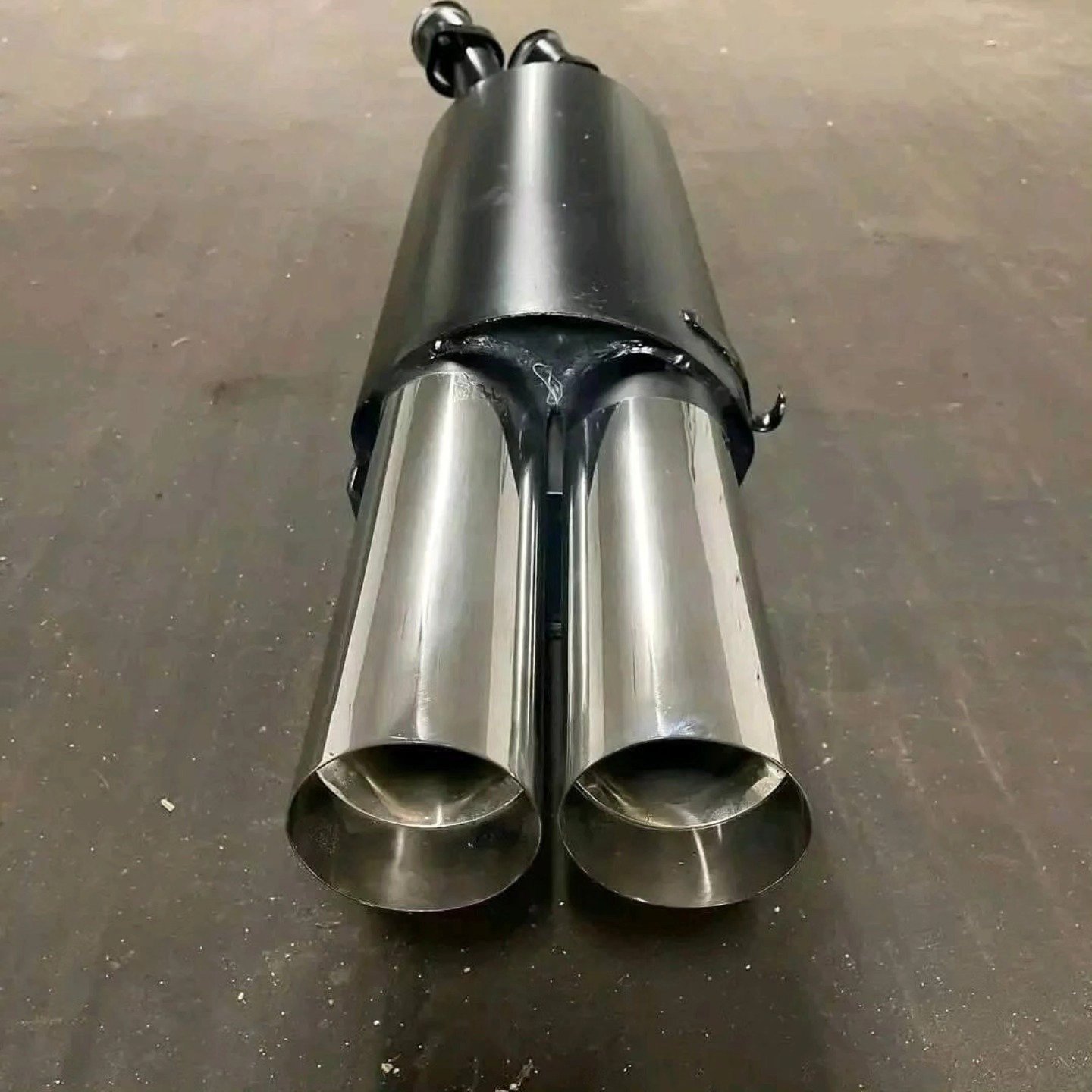 AMG Exhaust System for Mercedes-Benz - Image 2