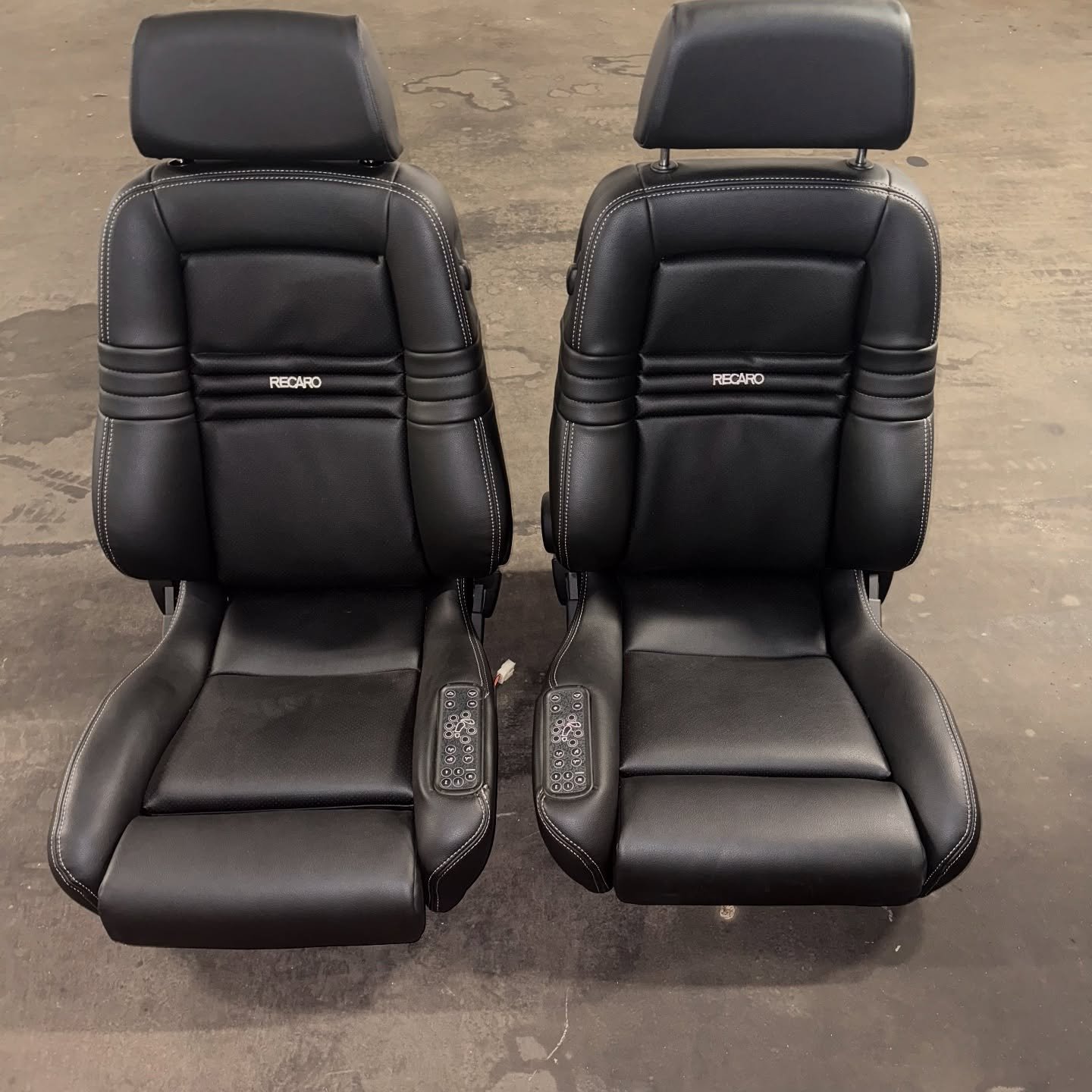 2x RECARO DSE Full Electric Seats - Image 5