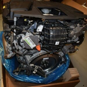 Alternative view of Mercedes W222 S-Class / Maybach 500 4MATIC Engine