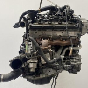 Alternative view of Audi A8 4.2 TDI engine