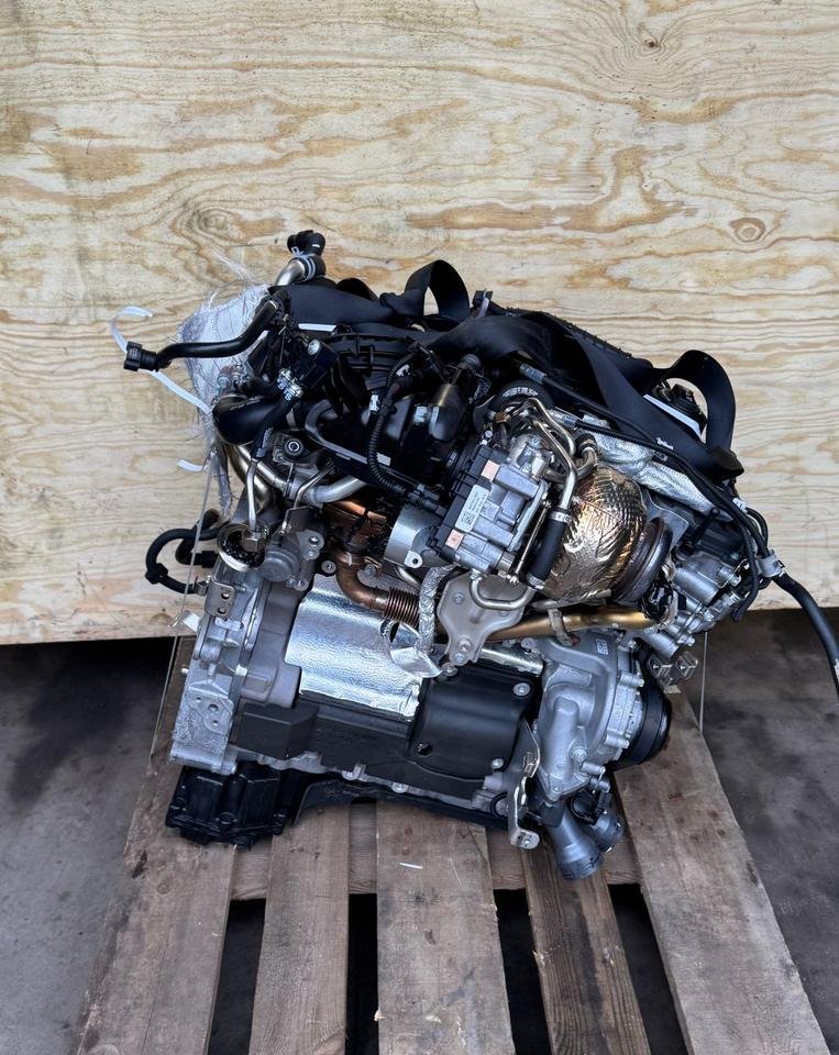 Mercedes-Benz OM 654 Diesel Engine - Image 11