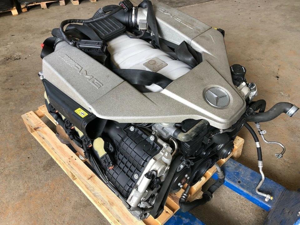 Mercedes-Benz M156 AMG 6.2L V8 Engine - Image 6