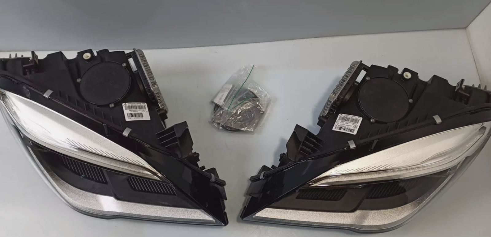 BMW M6 F13 LED headlights