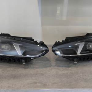 Alternative view of OEM LED Headlight Set for BMW LCI Models (G22, G23, G26, G80, G82)