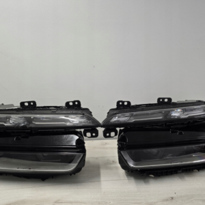 BMW G70 7 Series Full LED Crystal Swarovski headlights