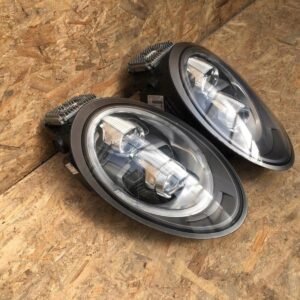 Alternative view of Porsche 911 (991.1) Headlights