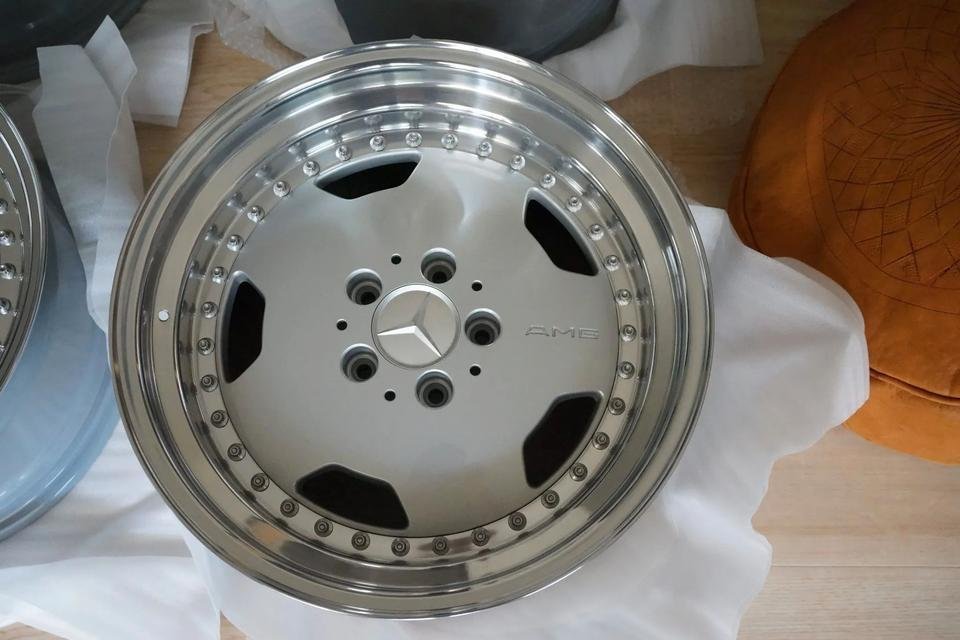 Genuine AMG Aero III 17 Wheel Set by OZ Racing - Image 4