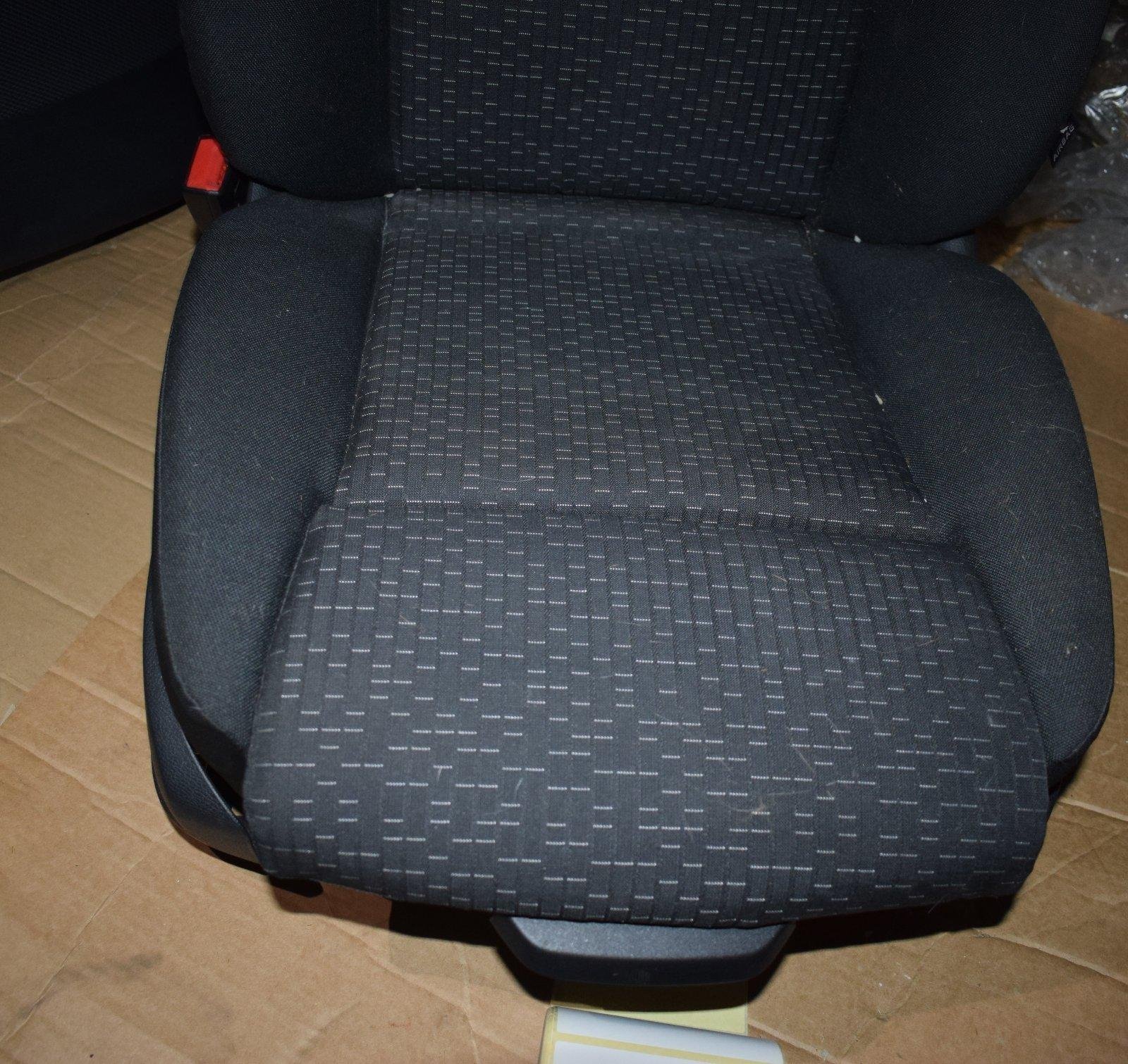 Mercedes-Benz Sprinter Seat(Left)