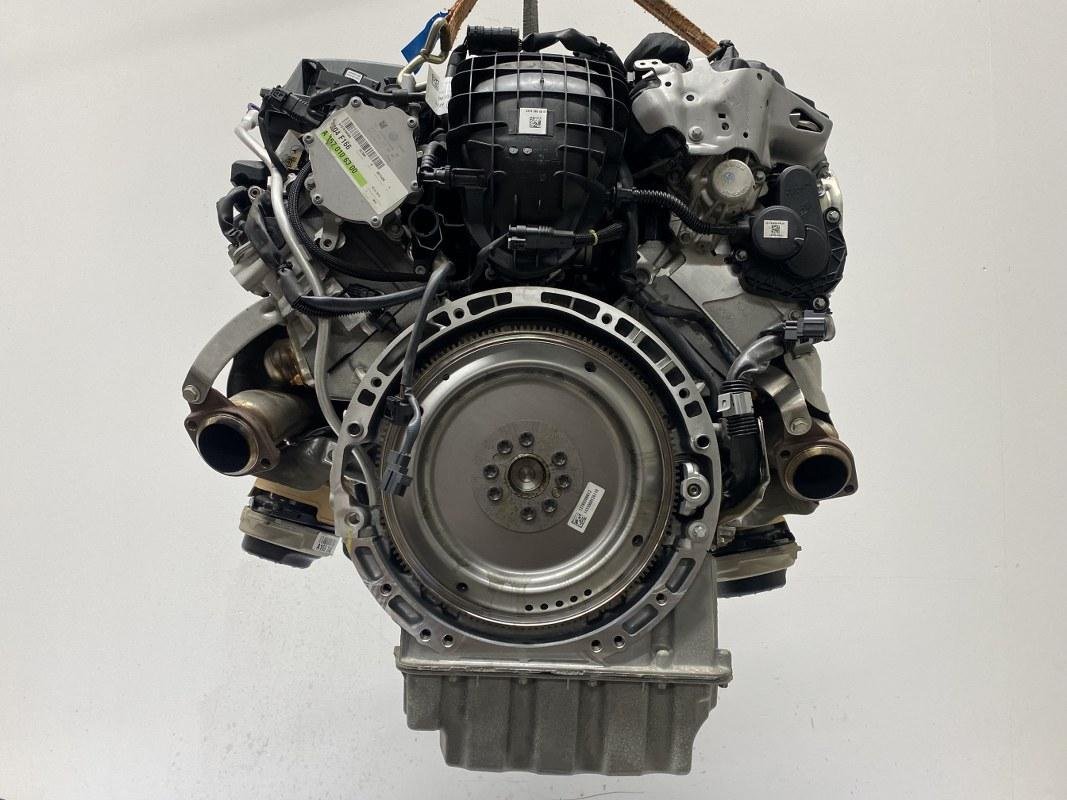 MERCEDES ML 63 AMG ENGINE - Image 2