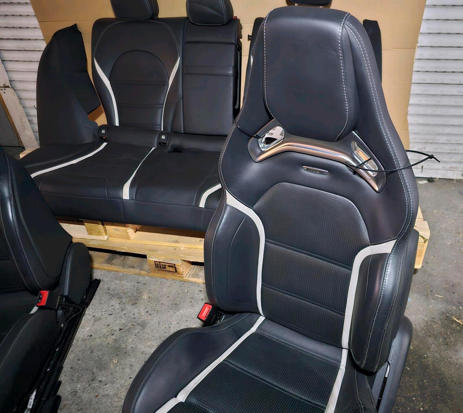 Mercedes C63 AMG Performance Bucket Seats - Image 10