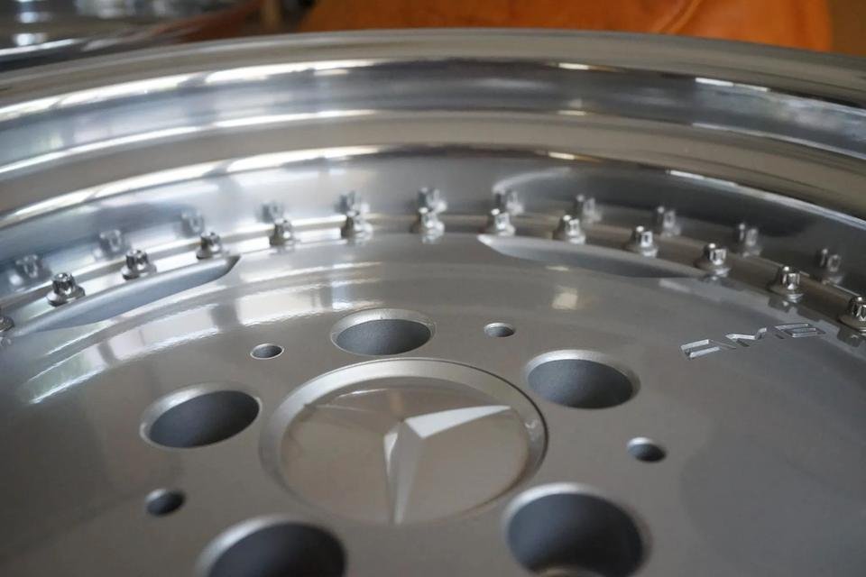 Genuine AMG Aero III 17 Wheel Set by OZ Racing - Image 8