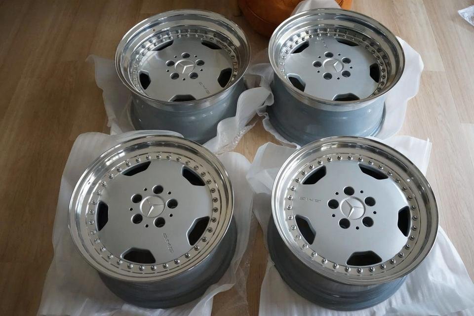 Genuine AMG Aero III 17 Wheel Set by OZ Racing