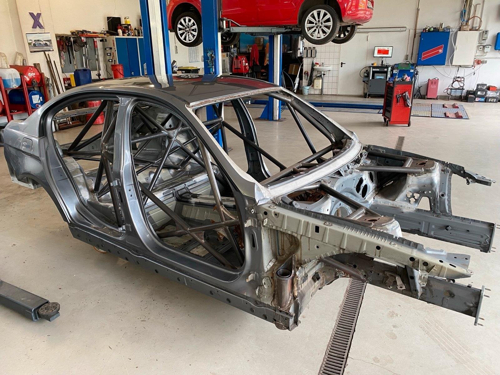 BMW E90 Racing / Tracktool - Image 5