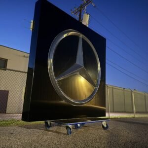 Alternative view of Original Mercedes-Benz Illuminated Dealer Logo Sign