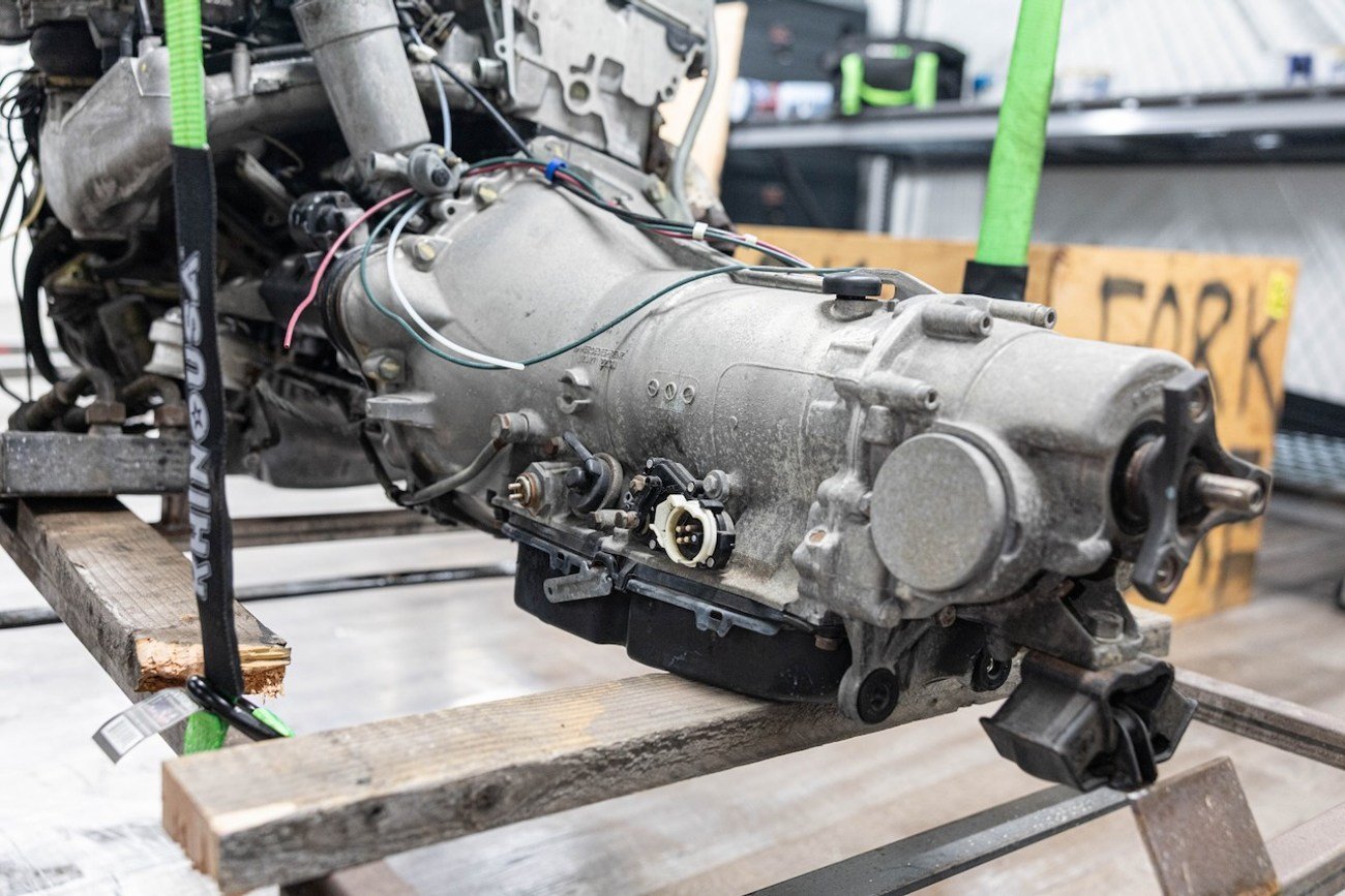 AMG M104 3.4L 24v Engine & 722.5 5-Speed Transmission - Image 11