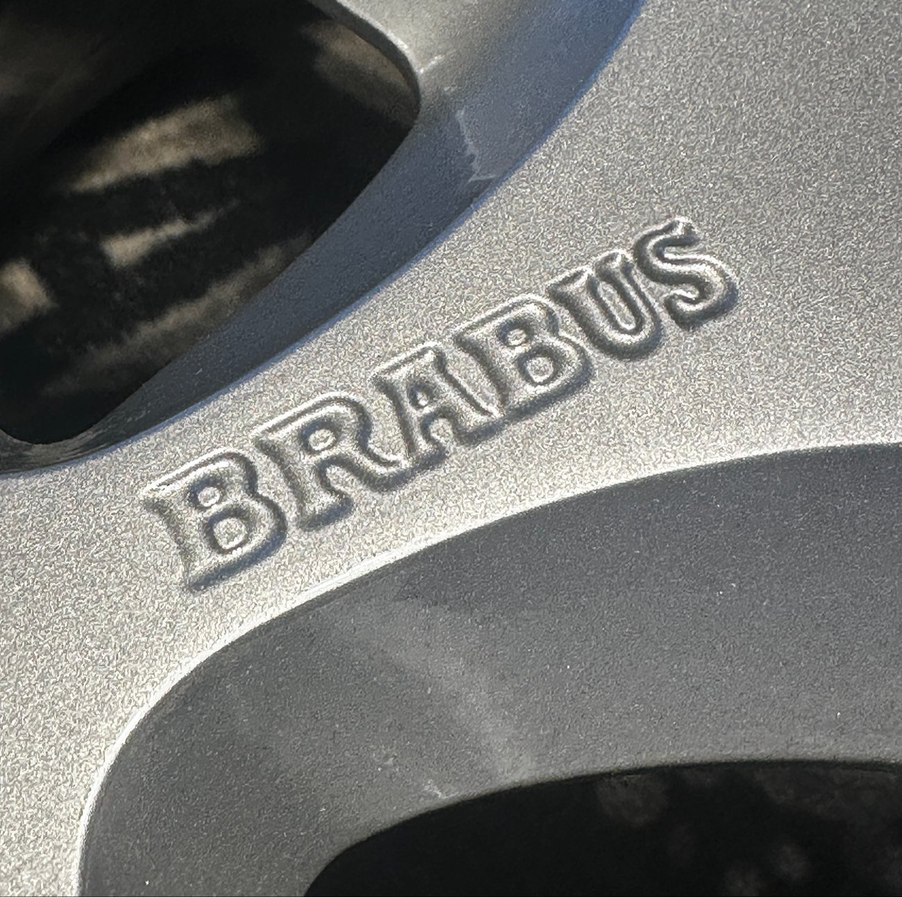 Authentic 19″ BRABUS Monoblock III Wheels – W140/C140 - Image 12