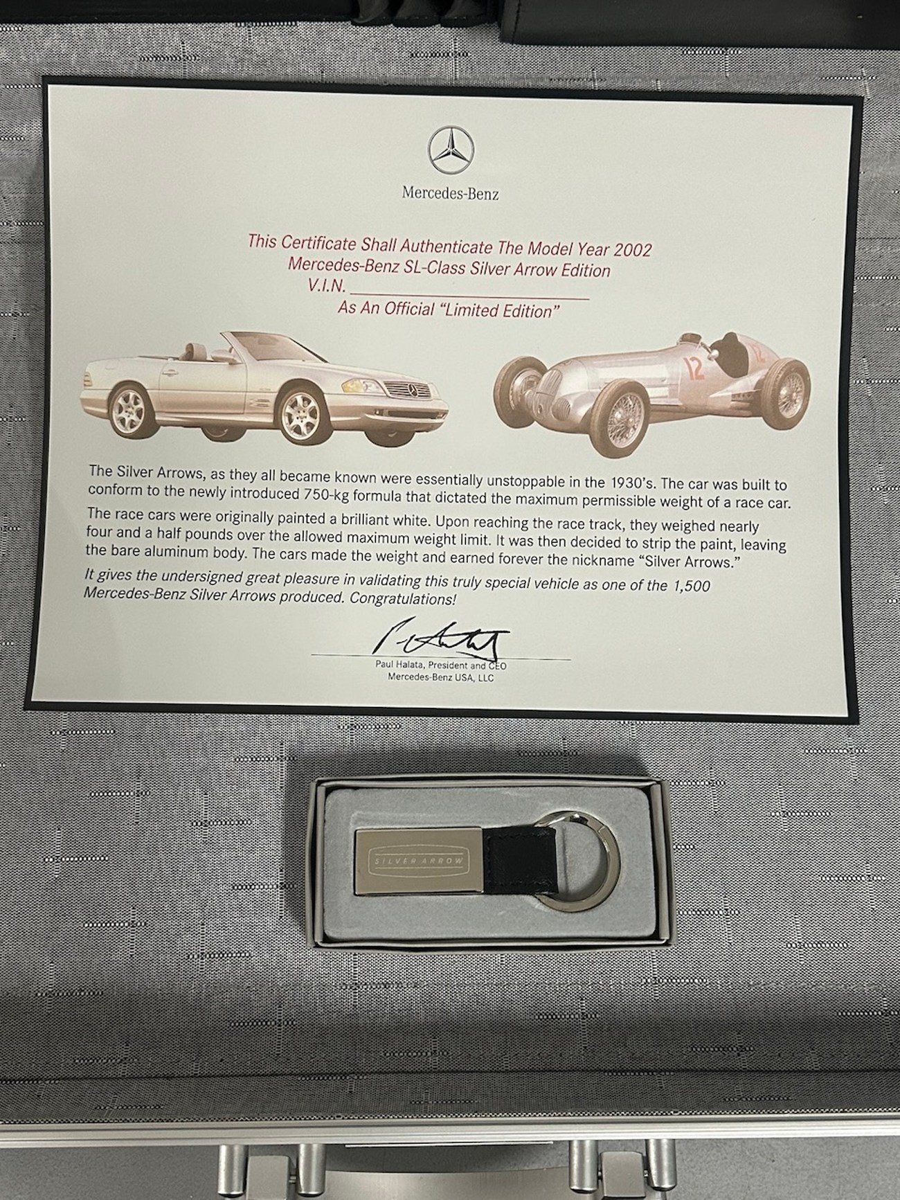 R129 SL Silver Arrow Aluminum Briefcase - Image 6