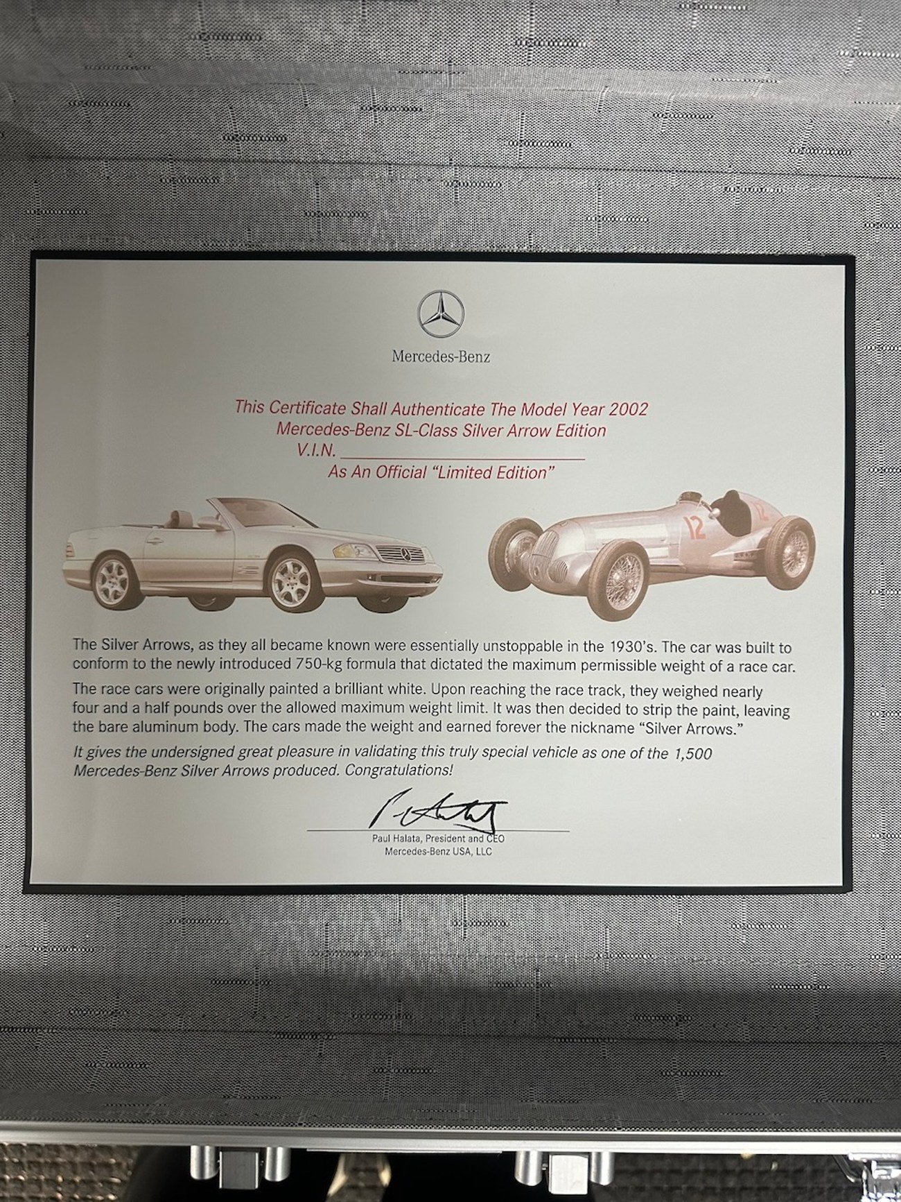 R129 SL Silver Arrow Aluminum Briefcase - Image 3